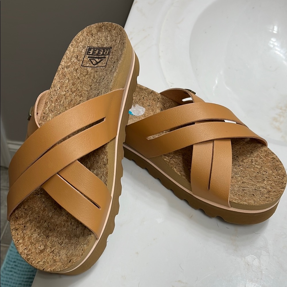 Reef Tan Women's Sandals